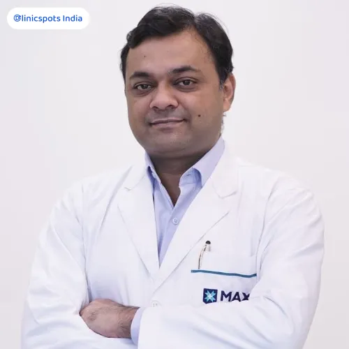 dr. vivek garg ophthalmologist pusa road