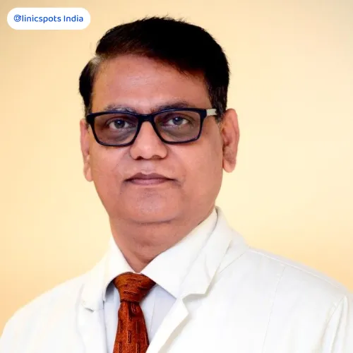 dr. zahid khan neurosurgeon saket