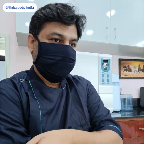 dr. vineet kumar parosthodontist